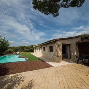 The Calm House Сasa de vacaciones